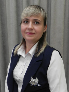Воспитатель высшей категории Таранникова Юлия Юрьевна